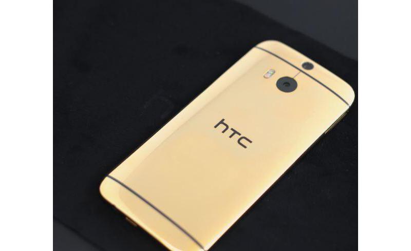 Real gold HTC One (M8)