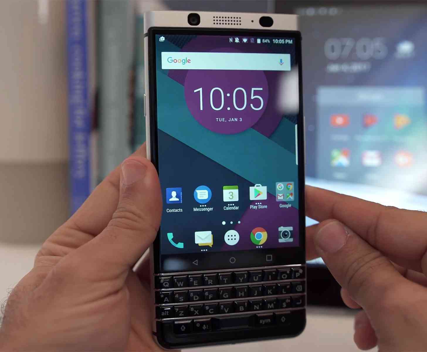 BlackBerry KeyOne hands-on front
