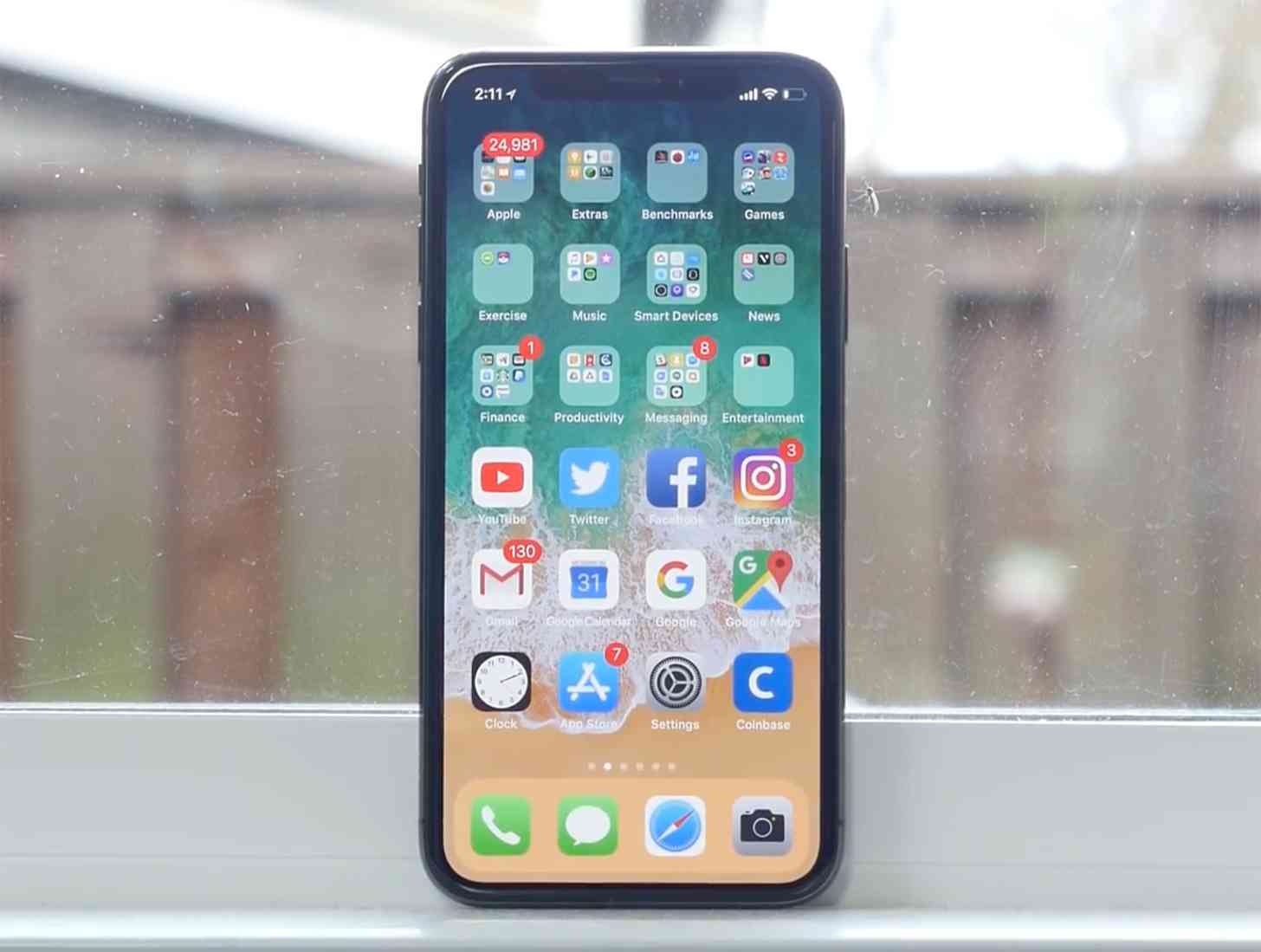 iPhone X hands-on video