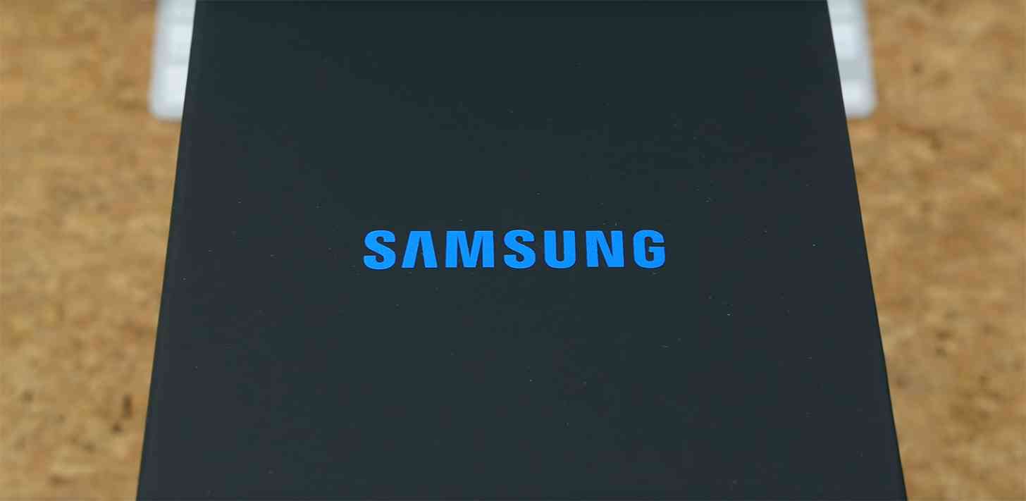 Samsung smartphone packaging